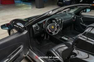 Image 16/24 of Ferrari F430 Spider (2008)