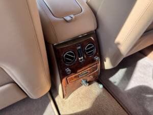 Image 12/44 of Bentley Arnage Green Label (2000)