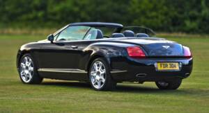 Bild 10/50 von Bentley Continental GTC W12 (2011)