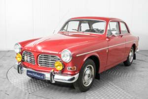 Image 18/50 of Volvo P 123 GT (1968)