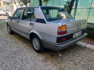 Bild 5/8 von Alfa Romeo Giulietta 1.6 (1984)