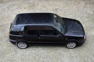 Image 7/41 de Volkswagen Golf III 2.0 GTI &quot;Edition&quot; (1997)
