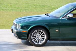 Imagen 44/50 de Jaguar XJ 8 4.2 (2006)