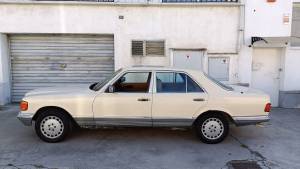Image 3/12 of Mercedes-Benz 280 SE (1981)