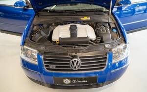 Image 58/59 de Volkswagen Passat Variant 4.0 W8 (2004)