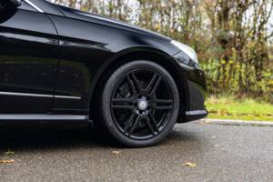 Bild 20/44 von Mercedes-Benz E 500 (2010)