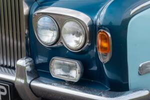 Image 42/50 of Rolls-Royce Silver Shadow I (1976)