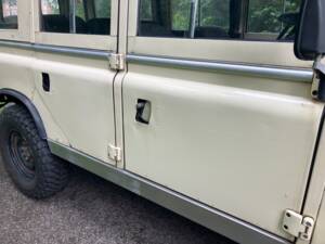Afbeelding 12/56 van Land Rover 109 (1975)