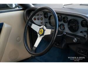 Immagine 15/29 di Ferrari Dino 308 GT4 (1976)
