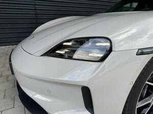 Image 10/12 of Porsche Taycan 4S Sport Turismo (2024)