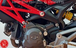 Imagen 26/31 de Ducati Monster 696 Plus (2009)