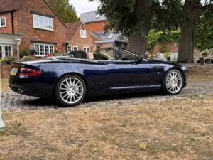Bild 12/30 von Aston Martin DB 9 Volante (2006)