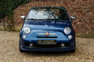 Image 36/50 of Abarth 595 Cabrio Italia (2011)