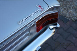 Bild 36/50 von Opel Commodore 2,5 S (1967)