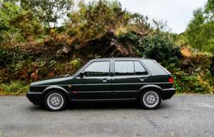 Image 18/37 de Volkswagen Golf III 2.0 16V GTI (1992)