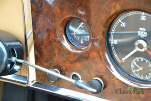 Image 40/50 of Jaguar XK 150 3.4 S OTS (1959)