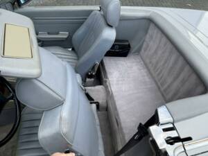 Image 21/36 de Mercedes-Benz 560 SL (1987)