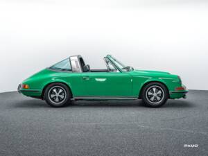 Bild 8/41 von Porsche 911 2.2 E (1970)