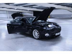 Imagen 24/50 de Aston Martin V12 Vanquish S Ultimate Edition (2007)