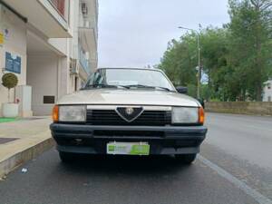 Immagine 16/50 di Alfa Romeo 33 - 1.3 S (1989)