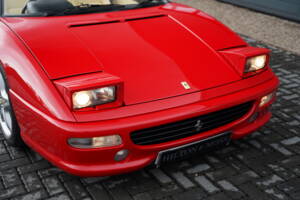 Bild 33/50 von Ferrari F 355 Spider (1999)