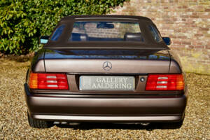 Immagine 6/50 di Mercedes-Benz 300 SL (1993)