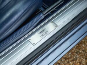 Image 53/74 of Aston Martin DB 7 GT (2004)