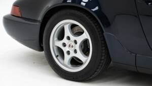 Image 15/15 of Porsche 911 Carrera 2 (1992)