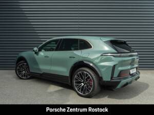 Imagen 23/35 de Porsche Cayenne Turbo E-Hybrid (1900)