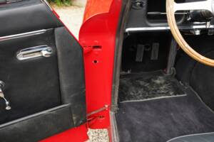 Image 14/50 of Jaguar XK 150 DHC (1960)