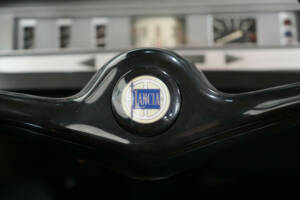 Image 18/49 of Lancia Fulvia (1969)