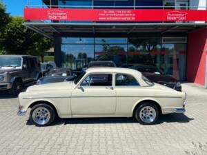 Image 1/5 of Volvo Amazon (1966)