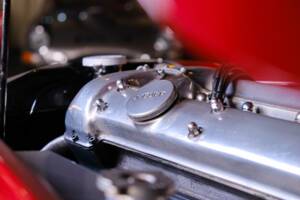 Bild 33/46 von Jaguar XK 120 FHC (1952)