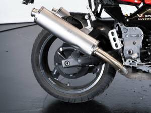 Image 28/50 of Moto Guzzi DUMMY (2005)