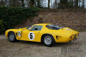 Image 35/50 of Bizzarrini GT Strada 5300 (1965)