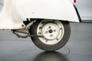 Immagine 32/32 di Piaggio Vespa 50 L (1968)