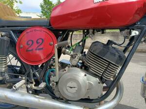 Afbeelding 13/45 van Moto Guzzi DUMMY (1976)