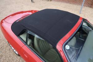 Image 40/50 de Jaguar XKR (2000)
