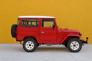 Bild 2/17 von Toyota Landcruiser BJ 42 (1984)