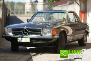 Afbeelding 4/50 van Mercedes-Benz 280 SLC (1976)