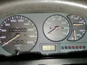 Image 8/9 de Volkswagen Polo II Coupe 1.0 (1994)