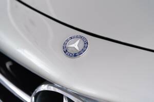 Image 17/36 of Mercedes-Benz 300 SL Roadster (1961)