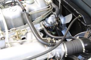 Image 37/37 of Mercedes-Benz 280 SL (1969)