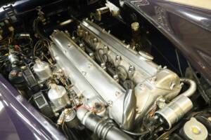 Image 26/50 of Jaguar XK 140 DHC (1955)