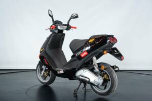 Image 2/21 of Aprilia DUMMY (1997)