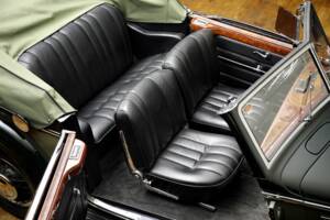 Immagine 11/36 di Horch 853 A Sport (1938)