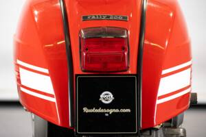 Immagine 9/50 di Piaggio Vespa 200 Rally (1974)