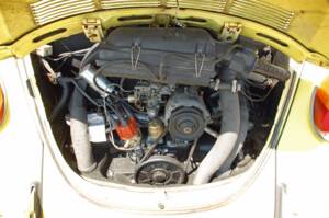 Image 28/33 of Volkswagen Beetle 1303 S (1973)