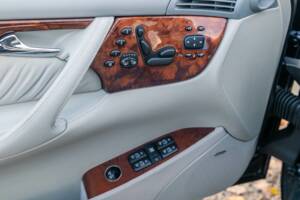 Bild 23/31 von Mercedes-Benz CL 65 AMG (2006)