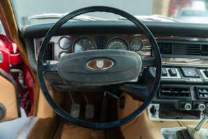 Bild 26/37 von Jaguar XJ 6 3.4 (1976)